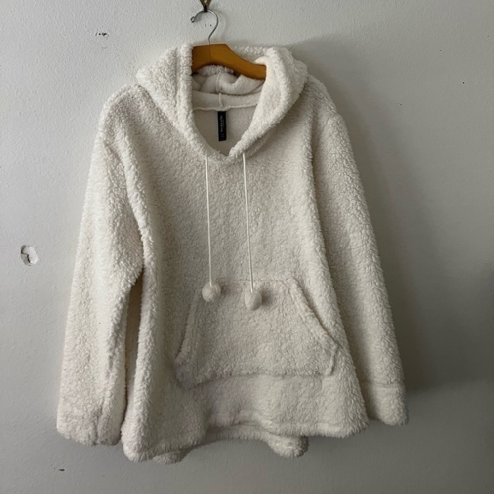 Ambrielle Sweater Size XXL